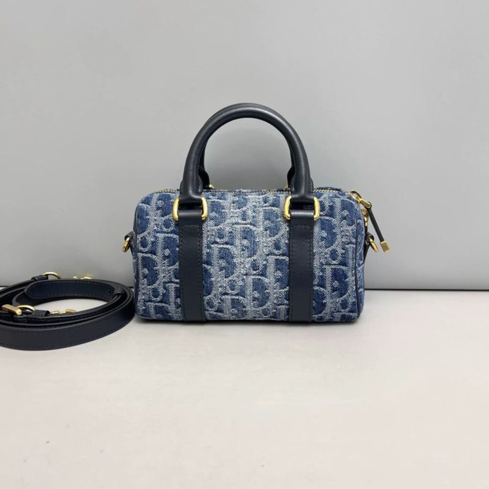 Dior Women Pre-Loved Bag Very Good Condition